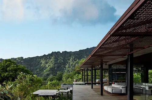 How to clean mesh outdoor furniture？
